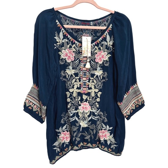 Johnny Was Mari Blouse Navy Blue Floral Embroidered 3/4 Sleeve Bohemian Top Sz S - Picture 2 of 8